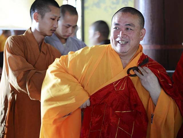 少林寺掌门人释永信的华丽转身,少林寺释永信有多少公司