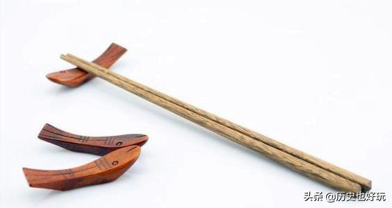 你知道筷子隐藏着哪些秘密吗,筷子由来的第二个传说
