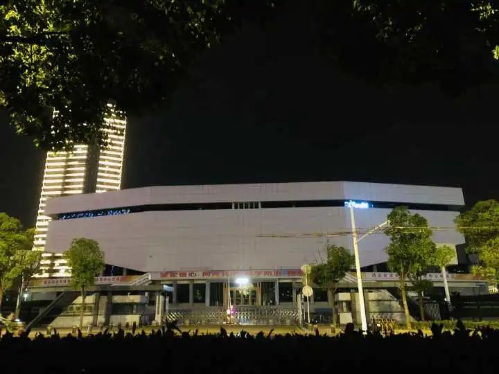 武汉网友现状,武汉人现状怎么样