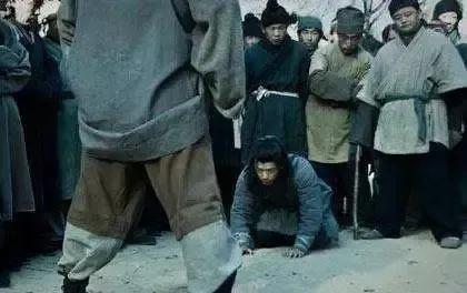 给韩信的忠告不可功高盖主,韩信功高震主怎么死的