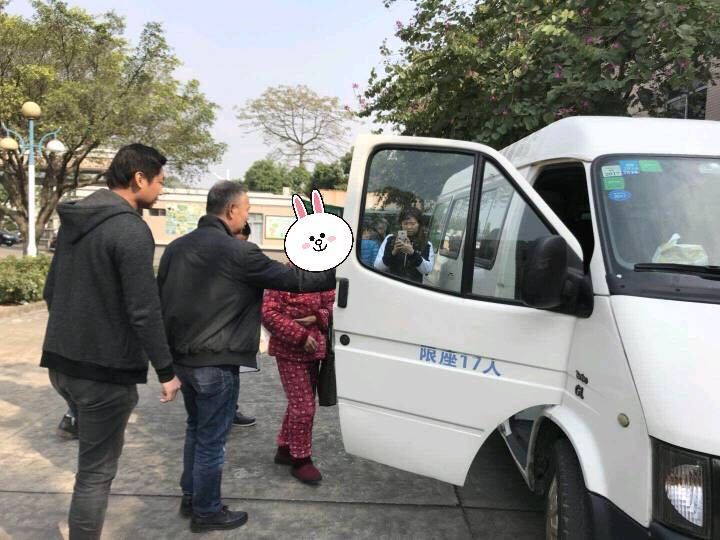 番禺｜身患癌症的六旬老人被“弃”医院，钟村街多部门协力助其回乡