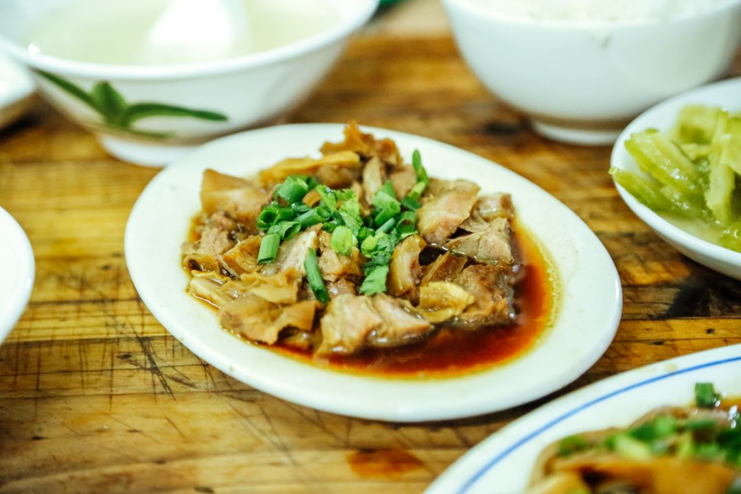 海南牛腩饭哪家最好吃,海口清汤牛腩饭