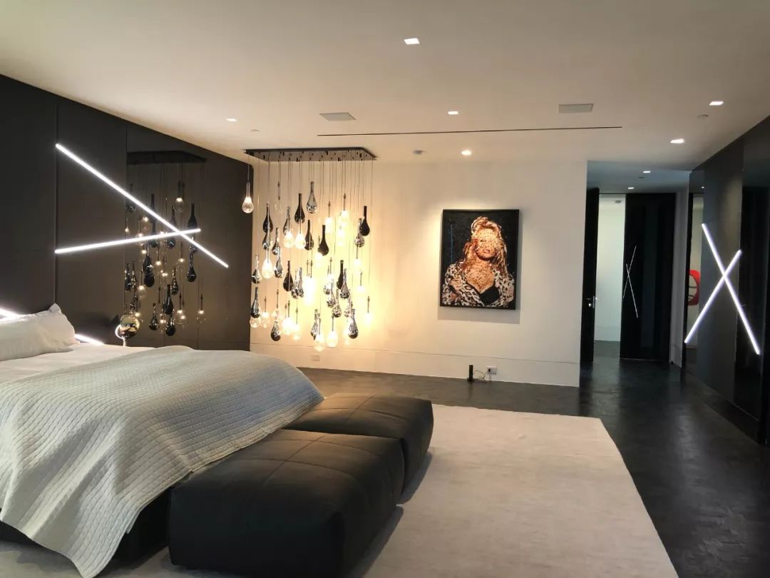 上千亿的顶级豪华别墅,最豪华的高科技别墅