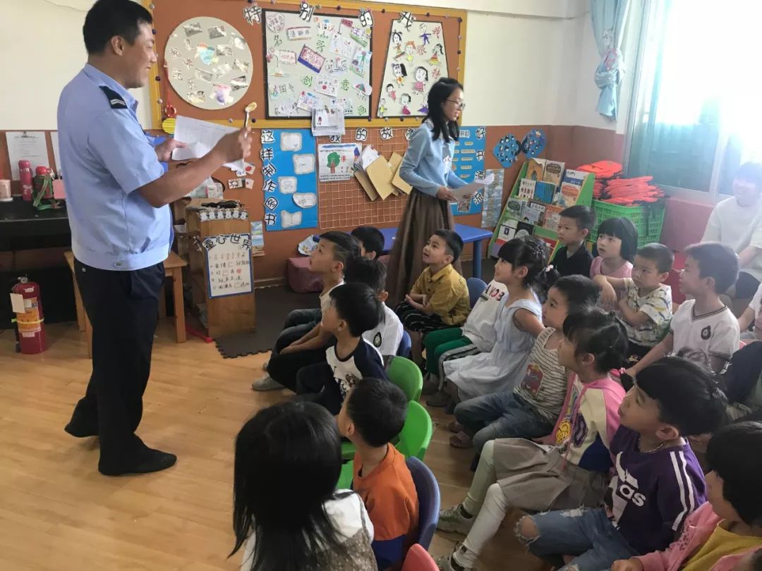 中弹牺牲的儿子,牺牲时年仅十几岁的孩子