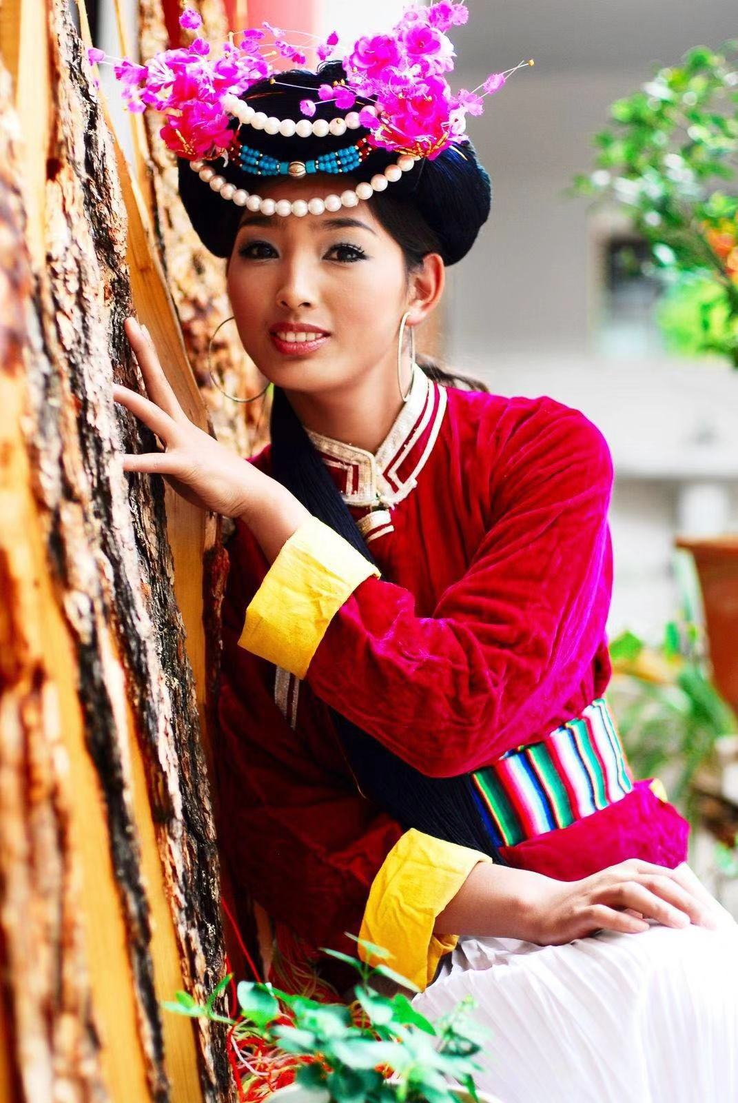 云南民族服饰网,面向全国火爆招商中