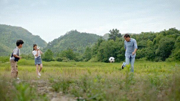 亚洲足球先生又上热搜了：我要越活越野