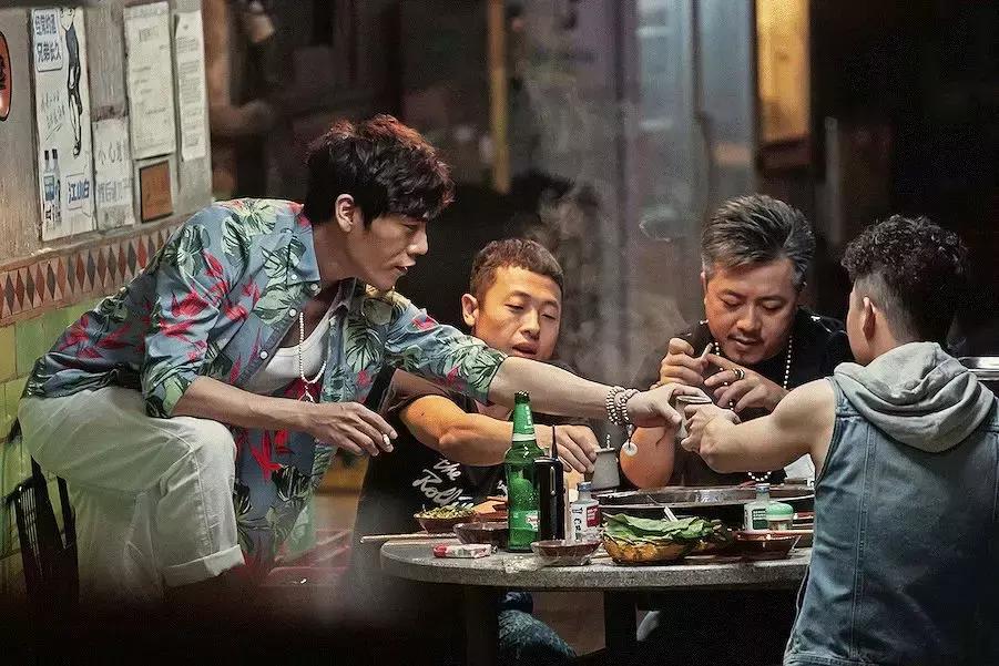 对气球式社交的看法,气球式社交模式