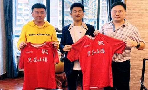 热烈祝贺安化黑茶小镇足球队豪取益甲联赛开赛三连胜