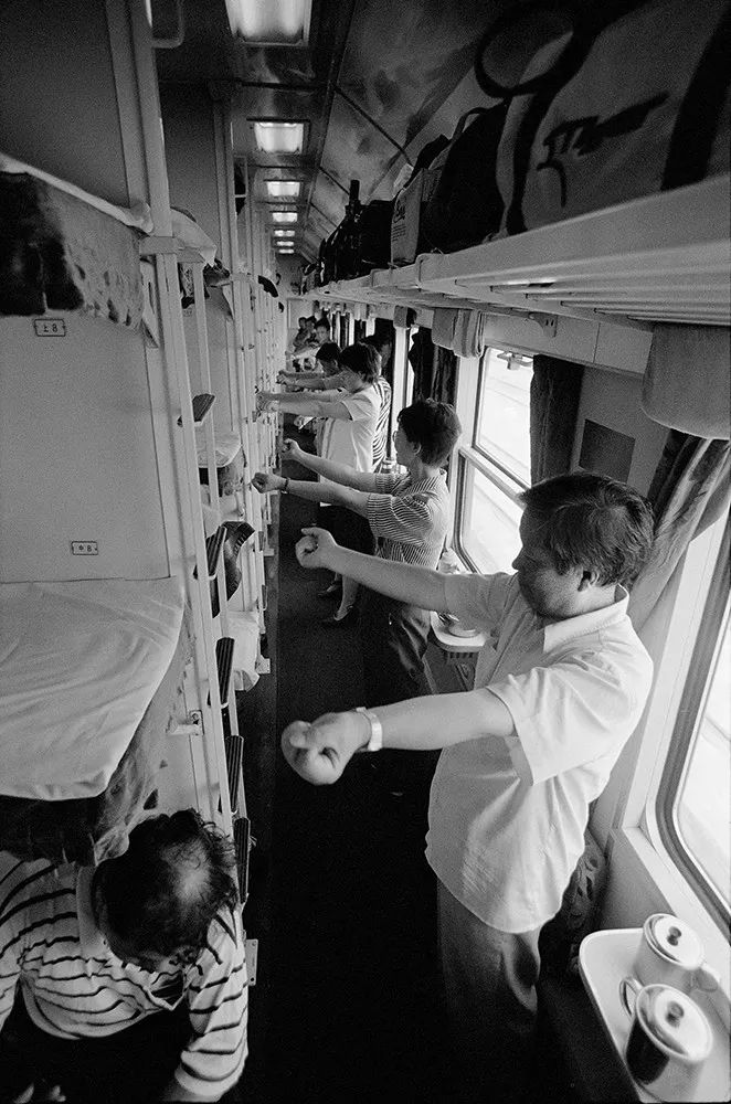 抽烟喝酒烫头完整,抽烟喝酒烫头出自哪里