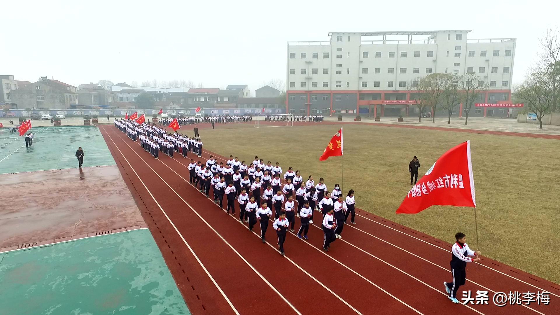 三年勤耕读一朝传捷报——红城中学中考喜报