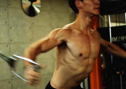 拿命在吃！吃完催吐！如果给你100万，你愿不愿意做吃播？