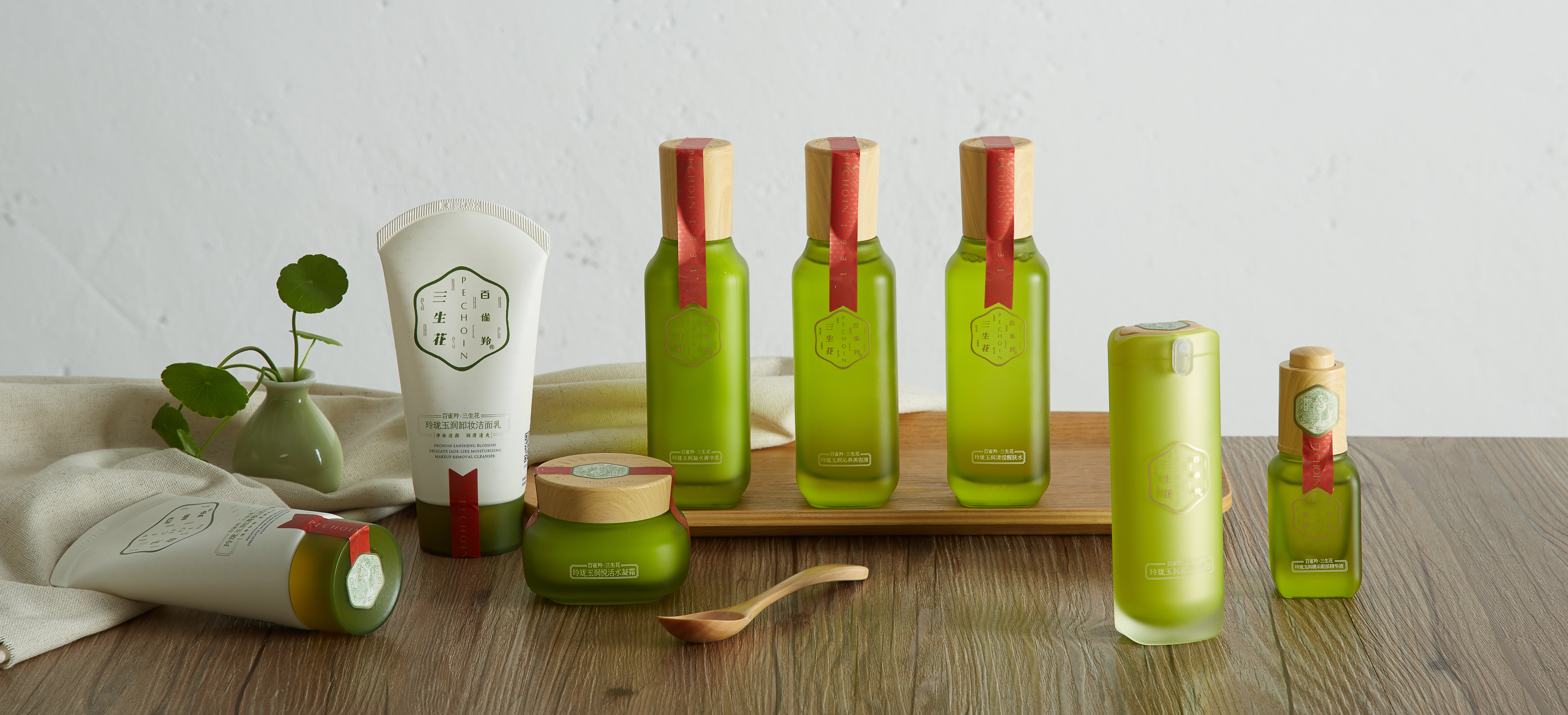 鐧鹃泙缇氬搧鐗屼笁鐢熻姳,鐧鹃泙缇氫笁鐢熻姳涓浜у搧