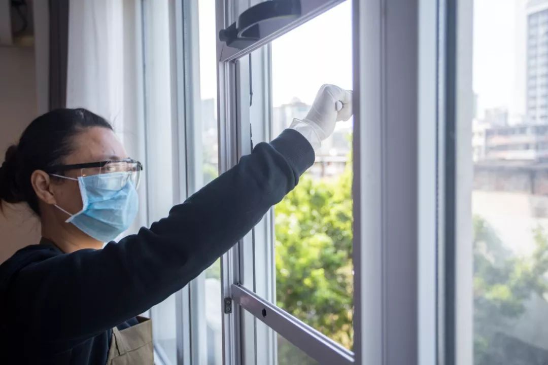 全程智能无接触服务让您安心入住,无接触智能入住