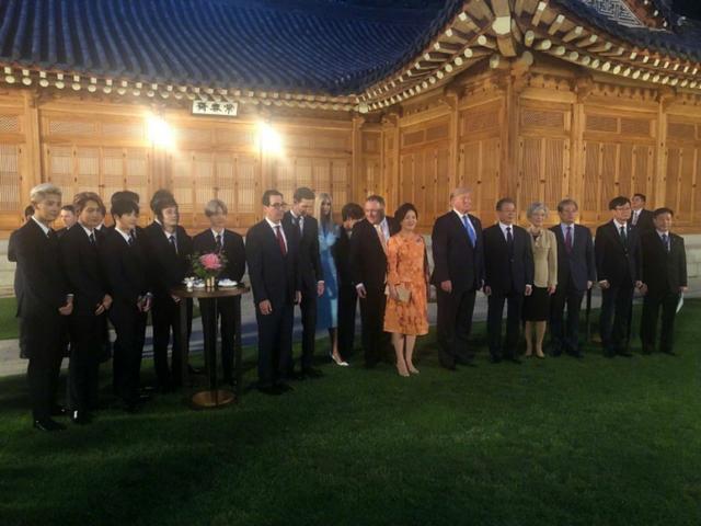 exo是baekhyun吗,exo是爱丽吗