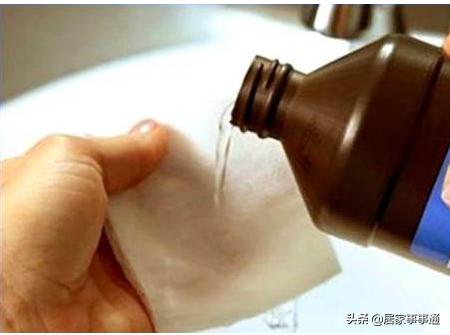 鞋子湿臭怎么办快速去臭,鞋湿闷臭了怎么除臭