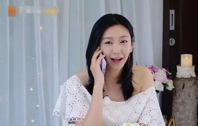 唐一菲穿搭,唐一菲时尚穿搭图片