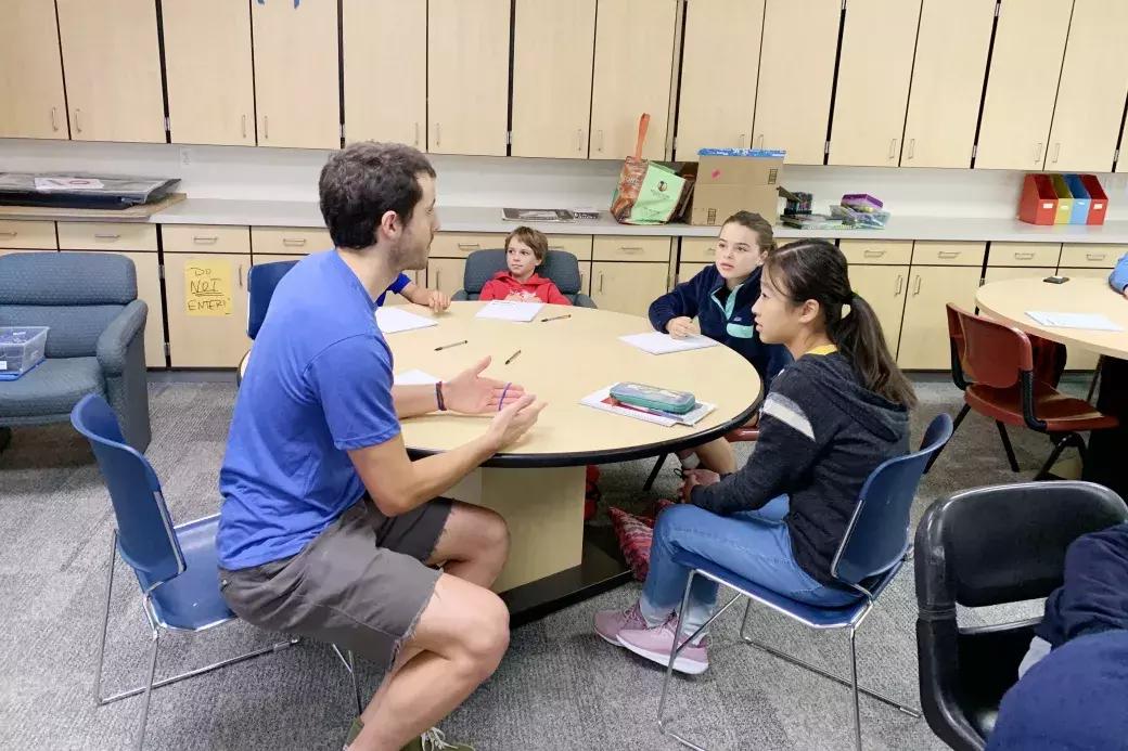 「独家播报」新东方营员走进全美顶级夏校雅典娜中学