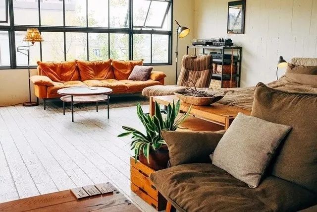 看惯了千篇一律,看惯了千篇一律的风景