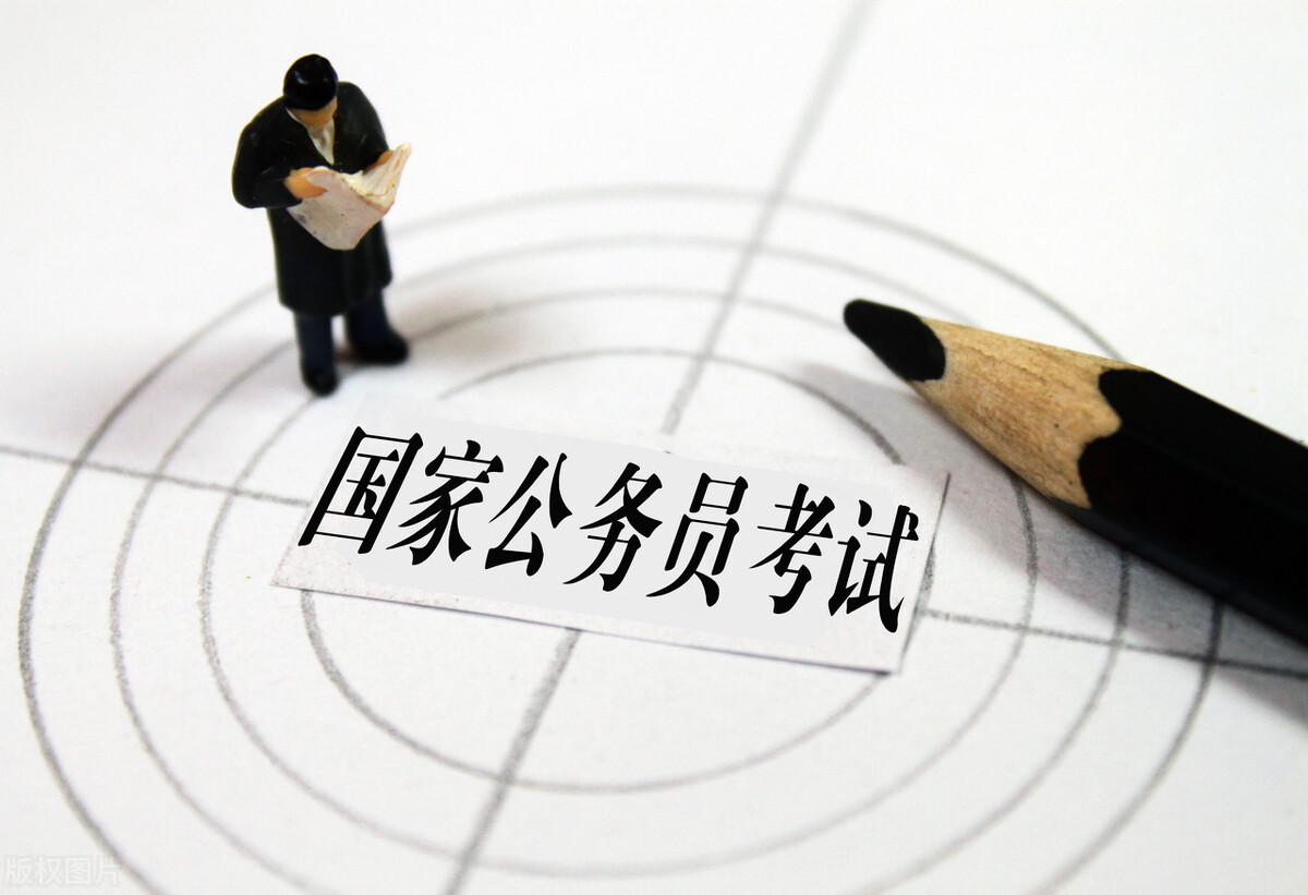 一蹴而就和一撮而就区别,一蹴而就与一步登天的区别