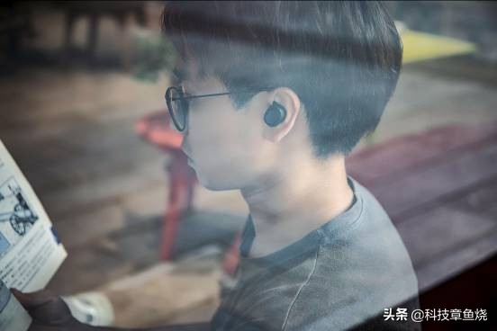 新一代的无线耳机,真正的黑科技无线耳机