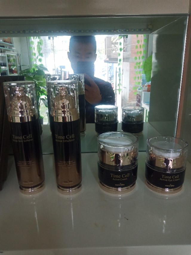 新生活化妆品有喜欢了朋友可以关注下谢谢了