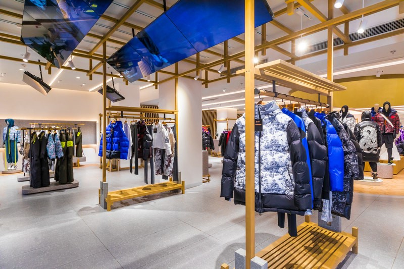 鹅绒的羽绒服-30度仍然暖和,绿色羽绒服凛冬将至