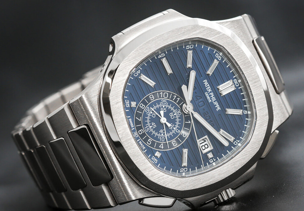 金表好看还是银色好看,金表和钢表哪个更保值