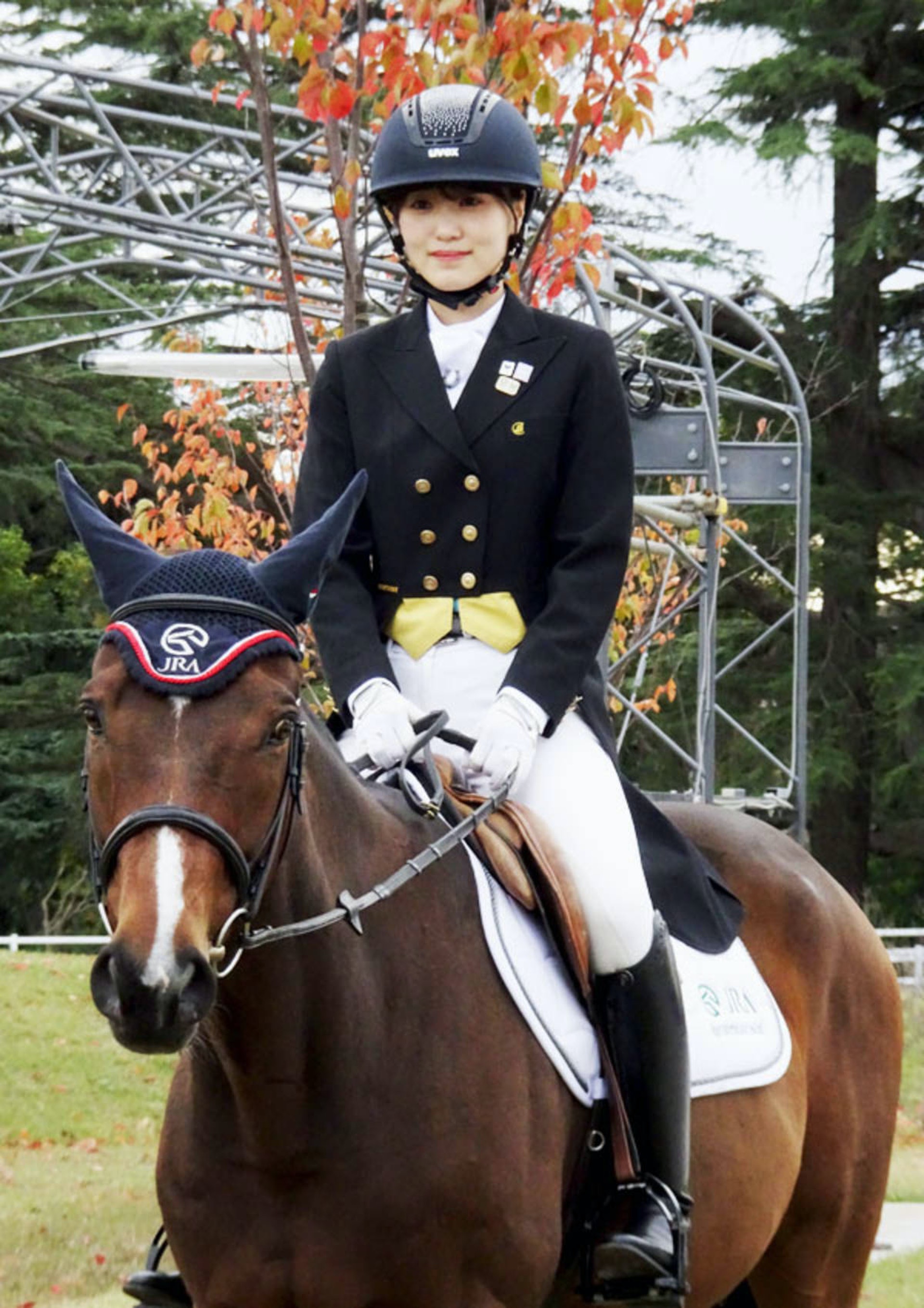 日本五位被演戏耽误的神级歌手,日本网友评最受欢迎运动员排行榜