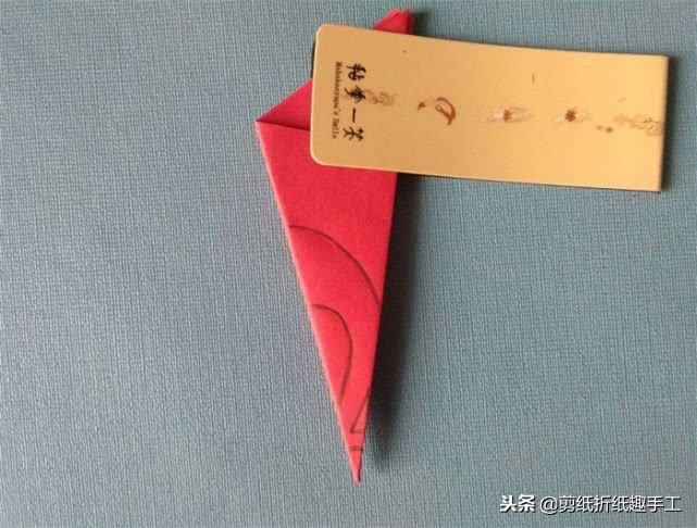 五瓣花窗花的剪纸过程,剪纸教程五瓣心形窗花的剪纸方法