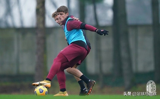 ac米兰vs尤文图斯平局,ac米兰4月将迎来魔鬼赛程