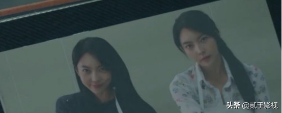 美女屠夫开肉店，生意火爆，警察不要工作，就想进来看一眼老板娘