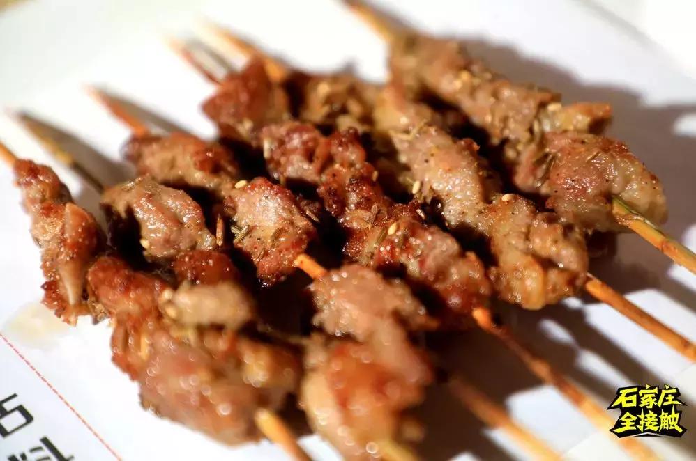 雨后来顿烧烤！庄里爆场的8大撸串圣地！半夜不回家的人都在这