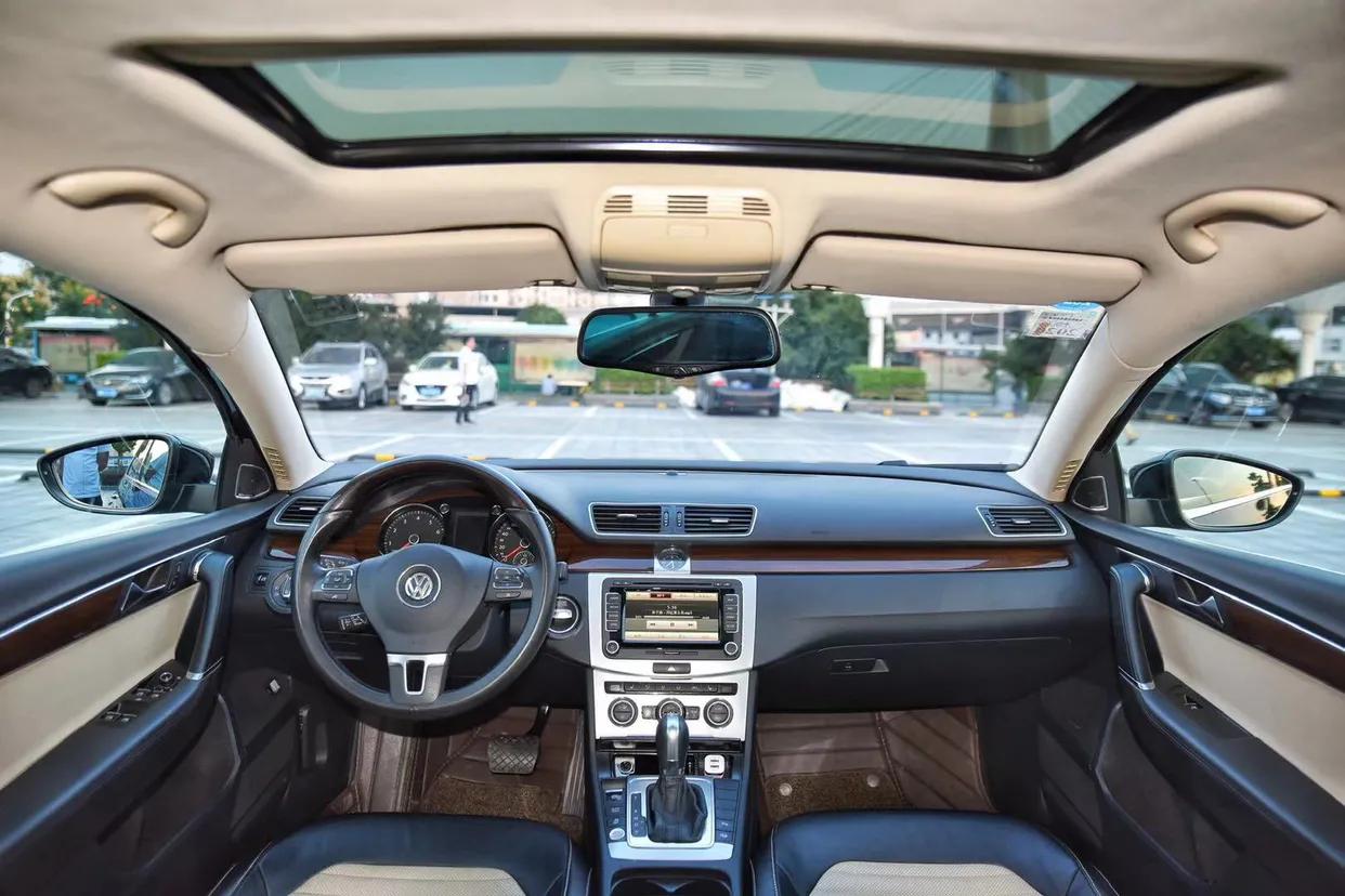 大众迈腾3.0V6旗舰尊享版,3.0v6大众迈腾二手值得买吗