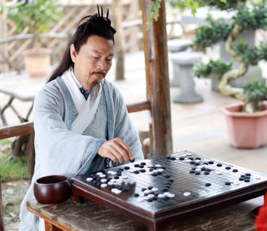 快乐大本营赵薇林心如苏有朋周杰,琼瑶坚持赵薇演依萍