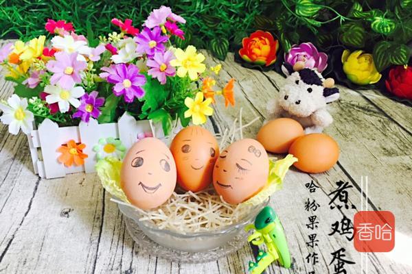 35年大厨告知煮鸡蛋时，牢记这一步，鸡蛋“自动”脱壳，超好剥