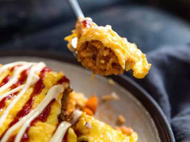 日式蛋包饭的正宗做法 (紫菜蛋包饭正宗做法)