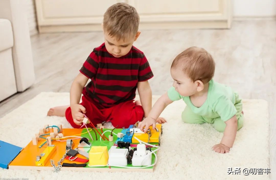 3个月婴儿买什么玩具,婴儿买什么玩具