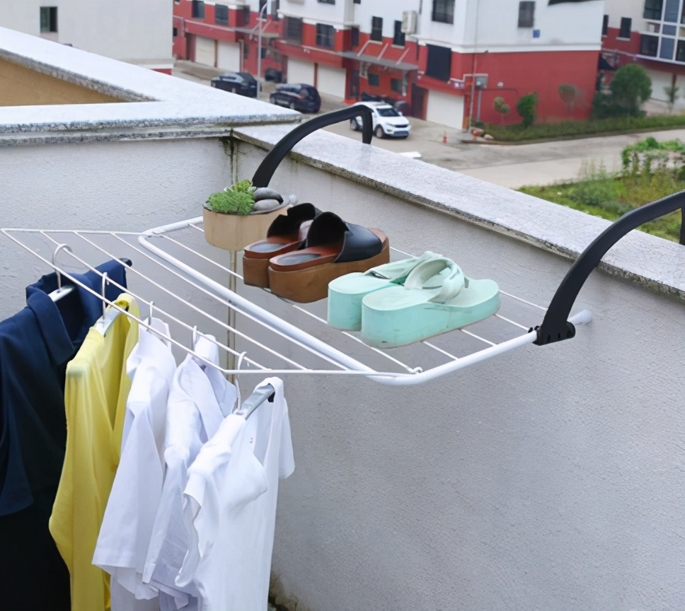 现在高层怎么晒衣服美观,高层都是怎么晒衣服的