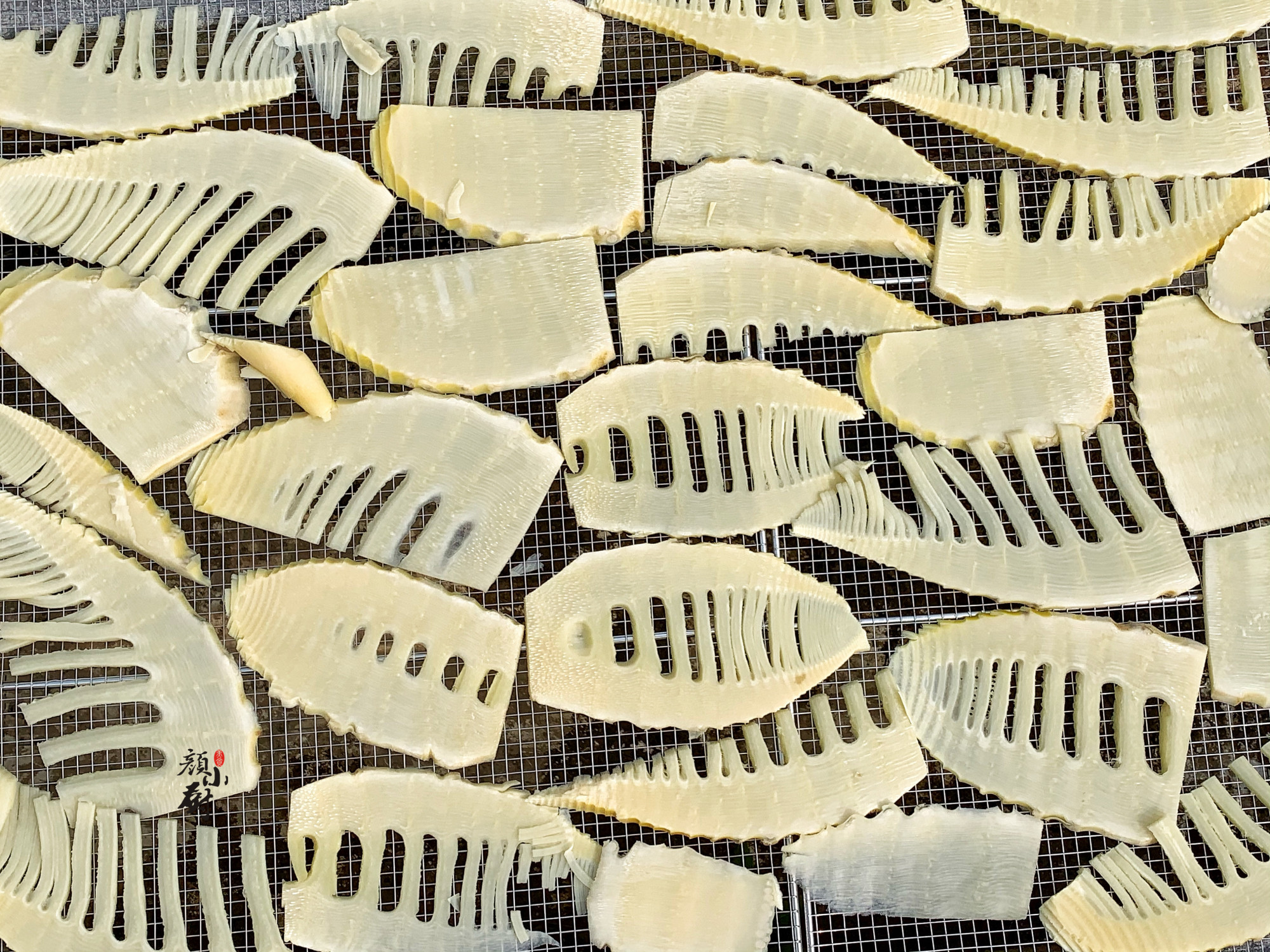 清明前后吃这个菜千万要注意,哪三种食物清明前准备