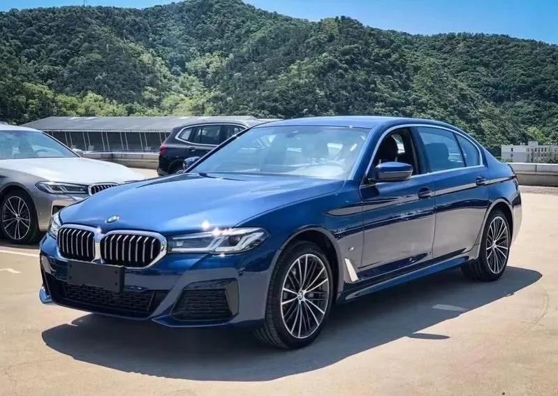 月入15000养得起宝马5系,宝马5系养车一年的费用