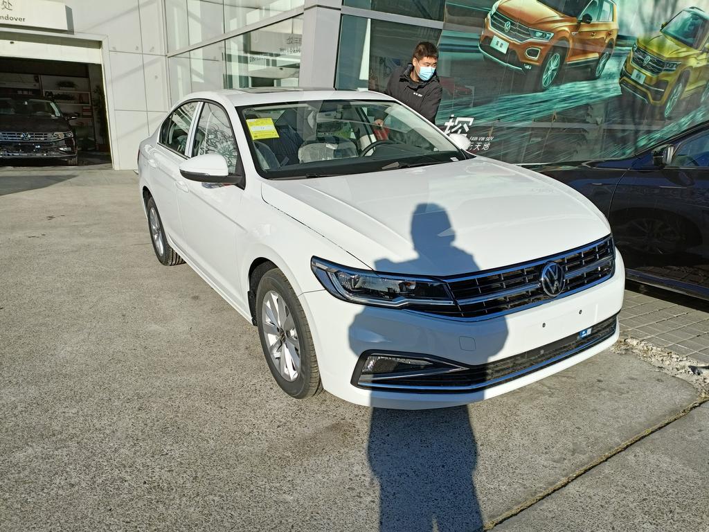 大众宝来最低价5.98万自动,大众宝来降价6万以下二手