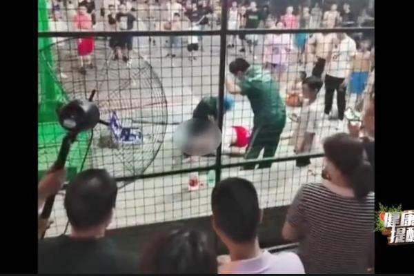 25岁小伙打篮球猝死,22岁一男子打球突然猝死