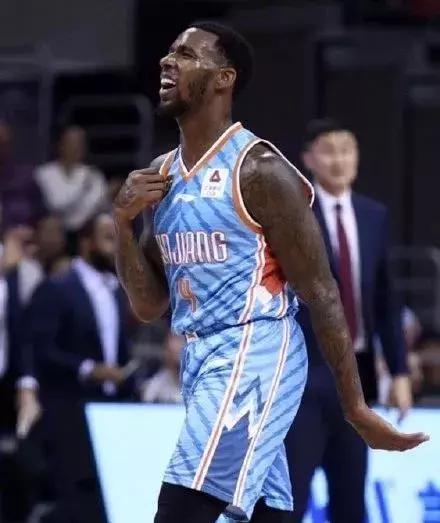 加时绝杀！60+三双还输球，这真是神仙在打架！