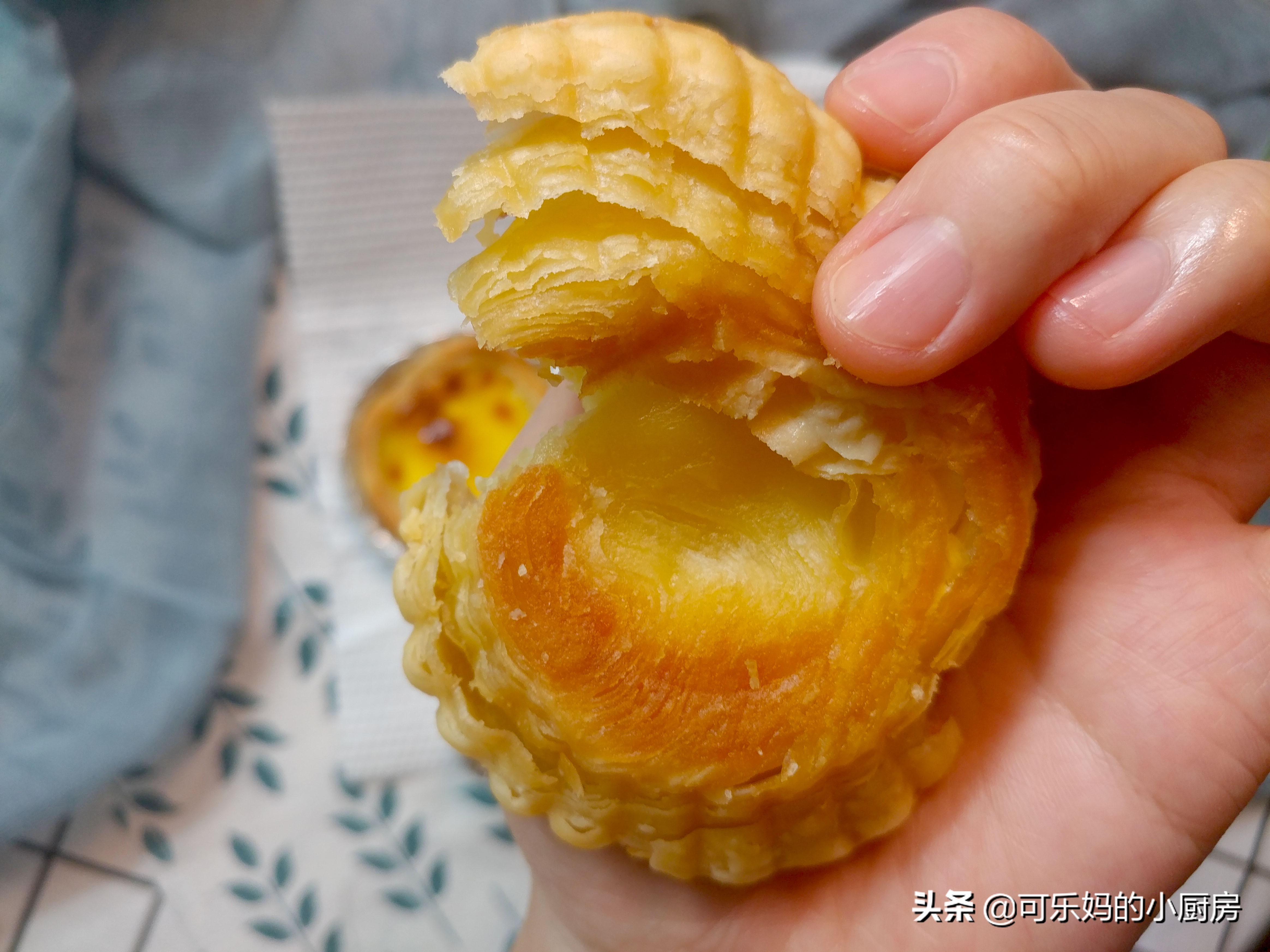 酥皮绿豆饼小吃,蛋挞皮酥皮绿豆饼