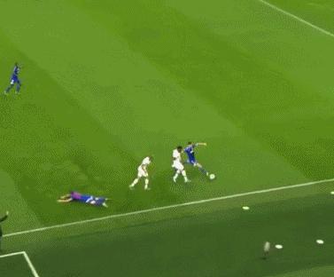 穆里尼奥变脸斯特林是哪场比赛,足球教练穆里尼奥变脸外国解说