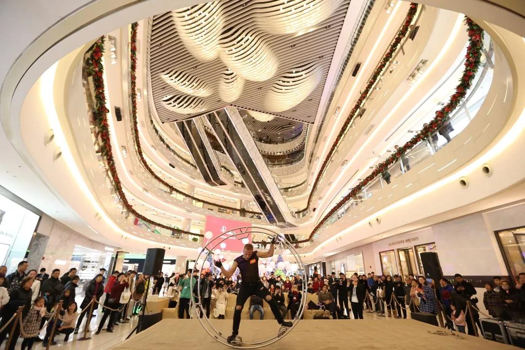 环贸iapm商场夜景,环贸iapm商场网红店