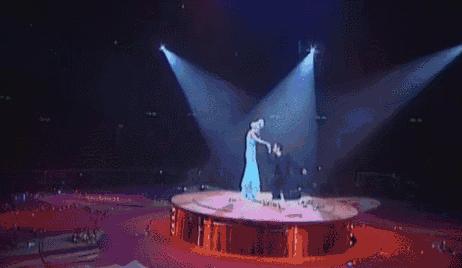 梅艳芳为何不如邓丽君,梅艳芳伊能静谈女性价值