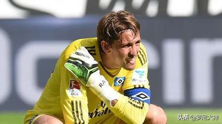 fm2022最强殿堂级妖人门将,疯狂的指尖