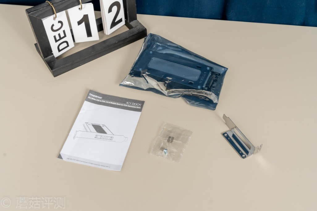 极速插拔，解锁更多使用姿势、ICYDock硬盘抽取盒PCI转M2评测