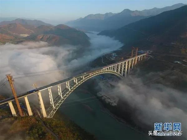 滇缅：同享“一路”情共绘“一廊”美